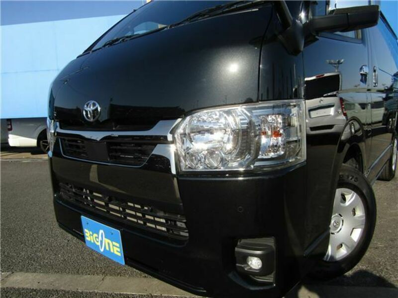 HIACE VAN-9