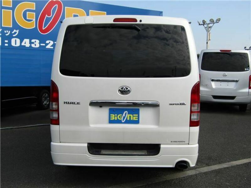 HIACE VAN-1