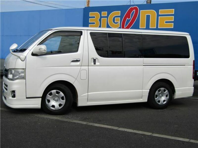 HIACE VAN-4