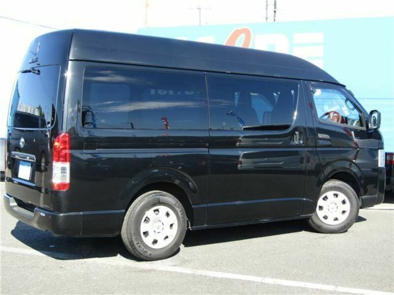 HIACE VAN-33