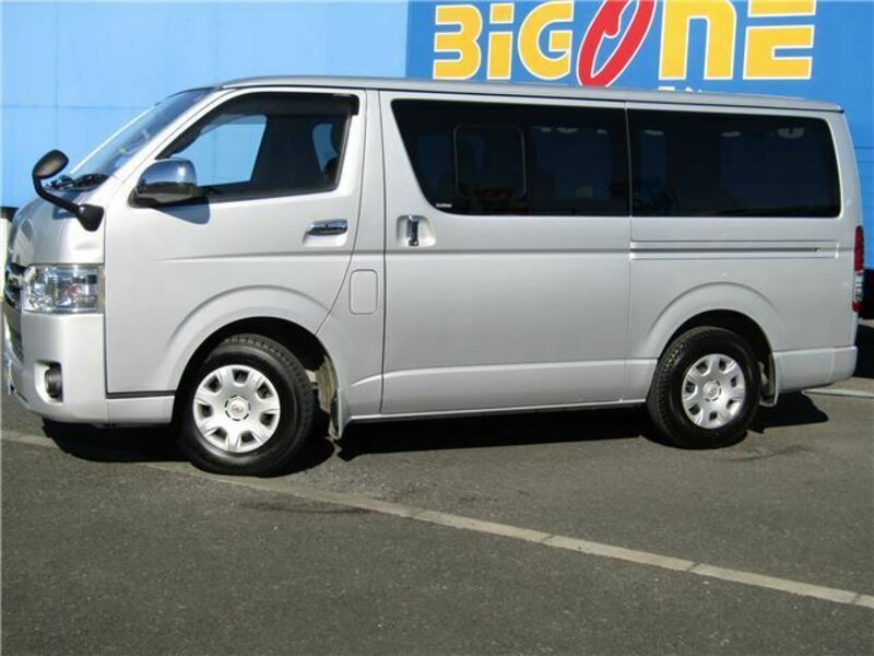 HIACE VAN-3