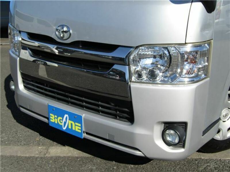 HIACE VAN-9