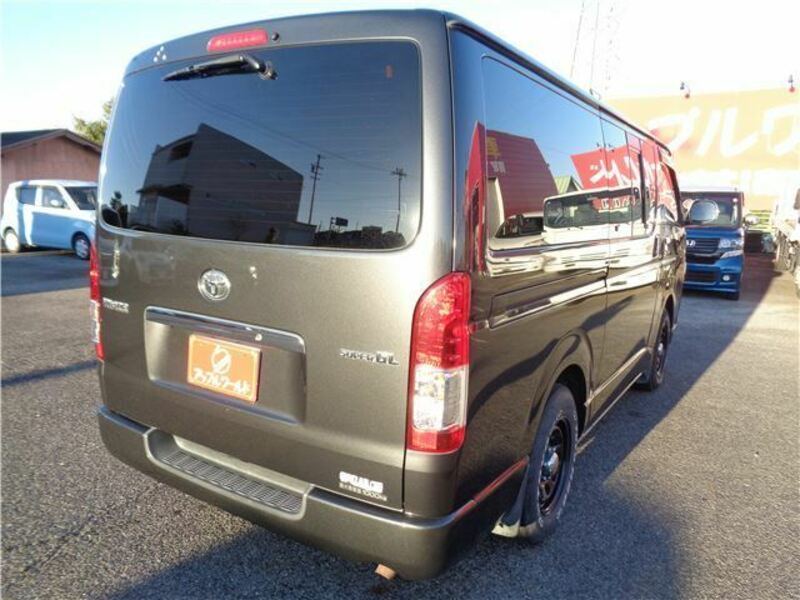 HIACE-1