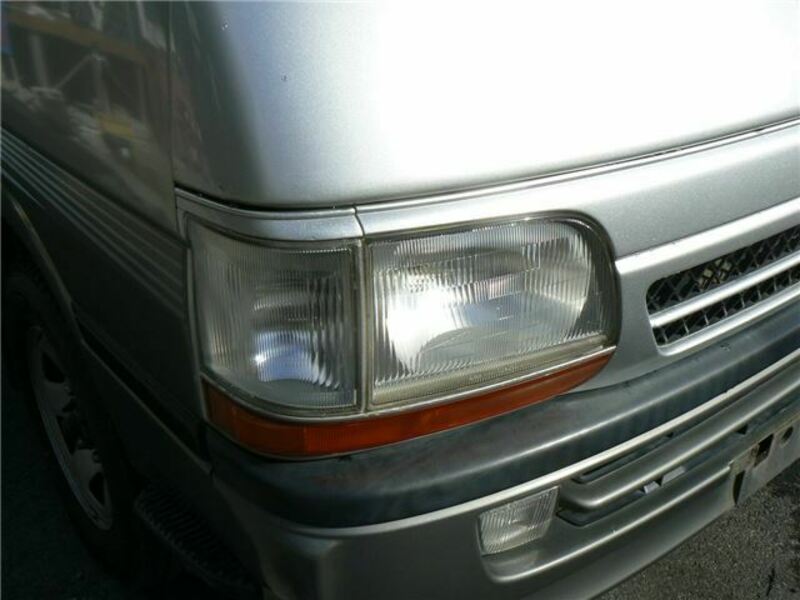 HIACE VAN-11