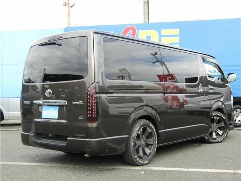 HIACE VAN-35