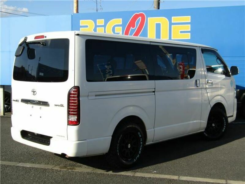 HIACE VAN-32