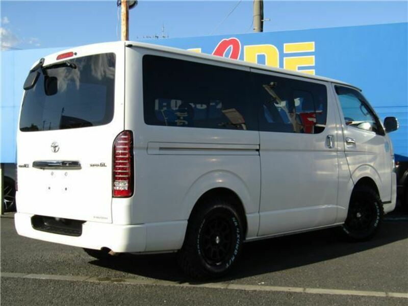 HIACE VAN-33