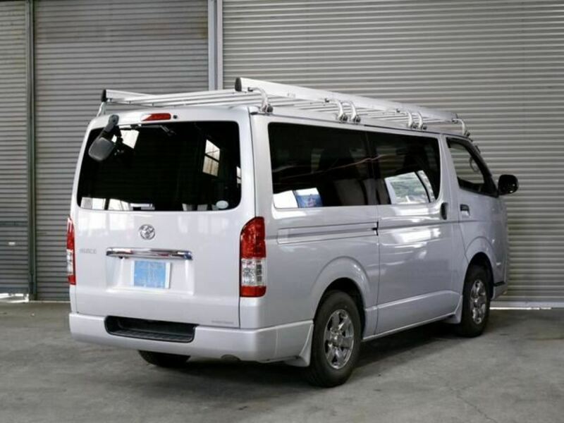 HIACE VAN-25