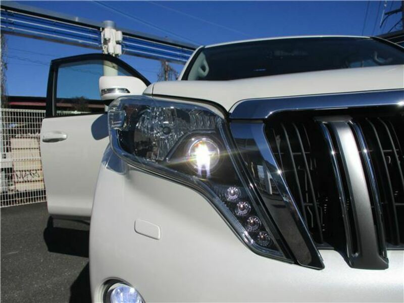 LAND CRUISER PRADO-40