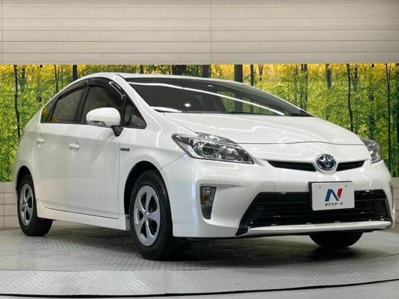 PRIUS-16