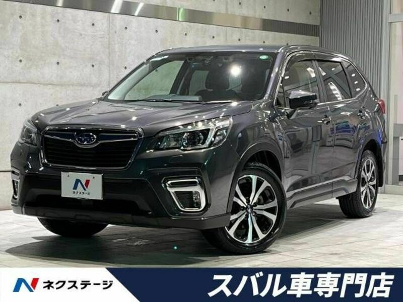 SUBARU　FORESTER