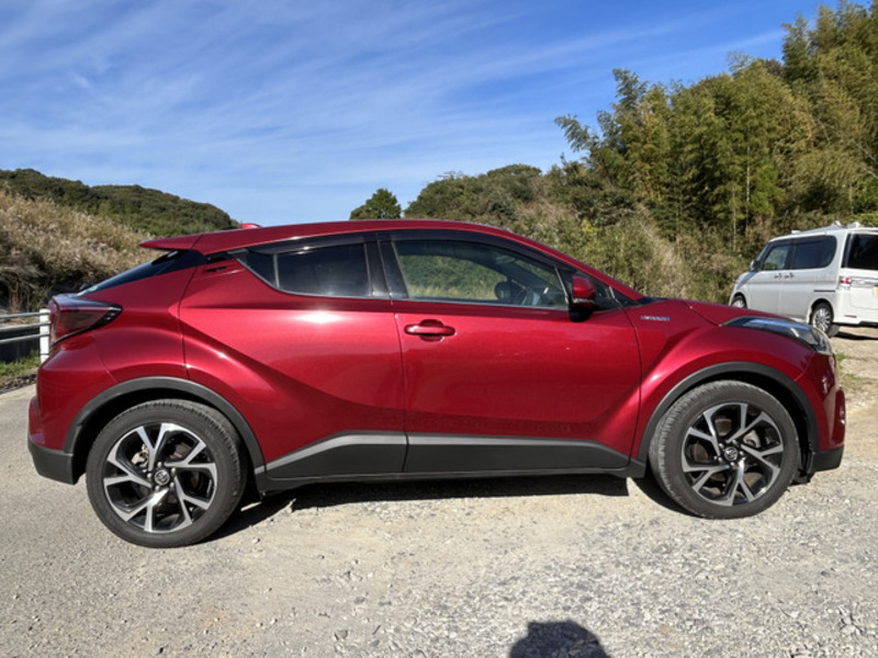 C-HR-6