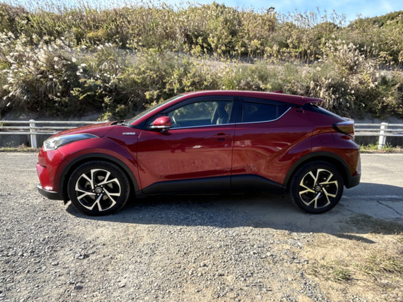 C-HR-7