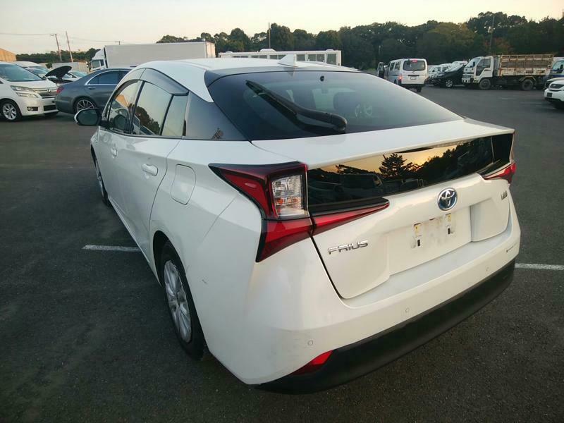 PRIUS-15