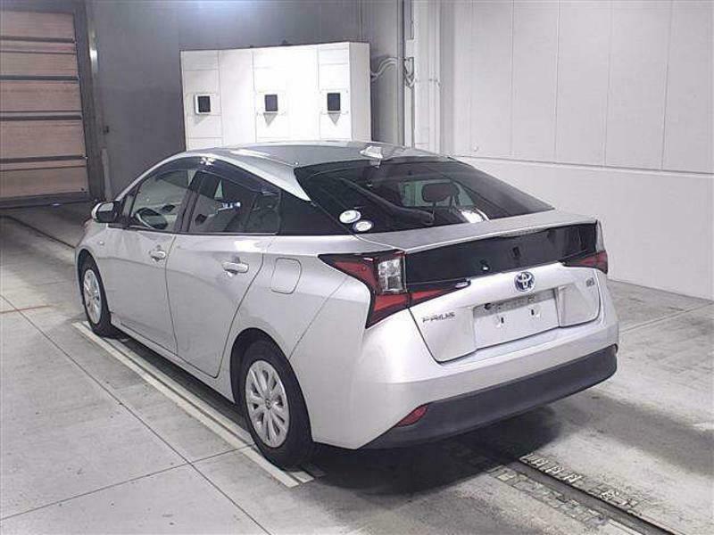 PRIUS-19