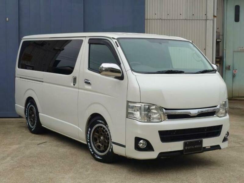 HIACE VAN-3