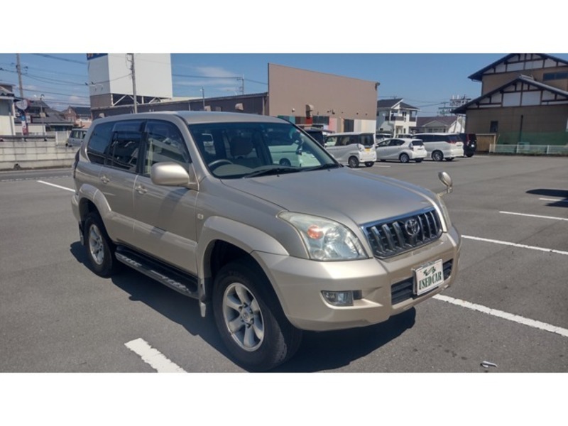 TOYOTA　LAND CRUISER PRADO