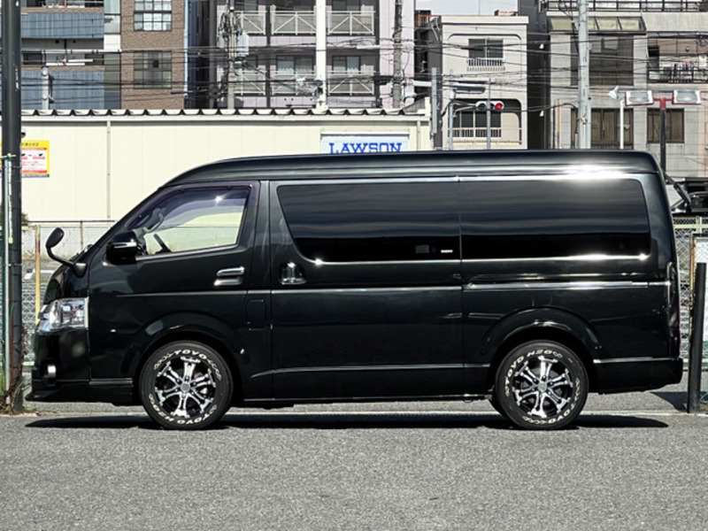 HIACE