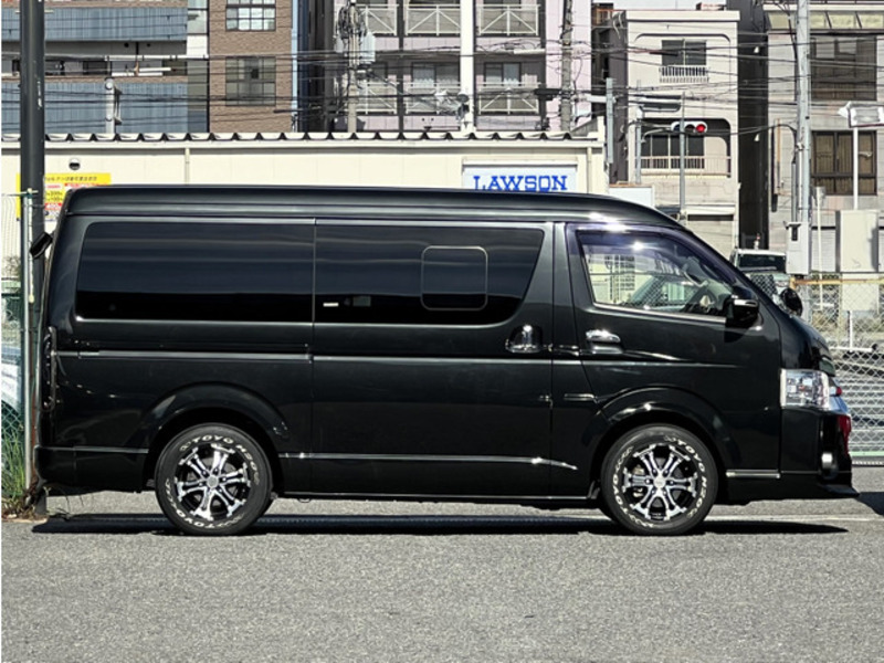 HIACE