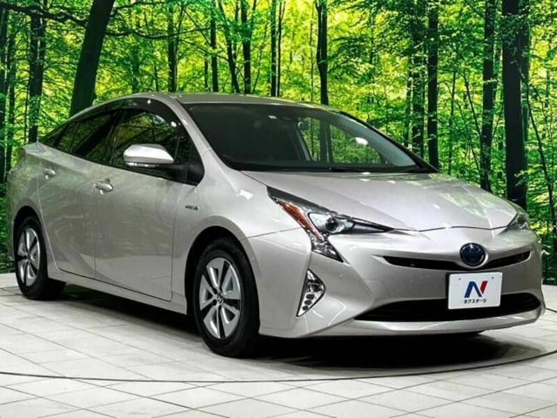 PRIUS-16