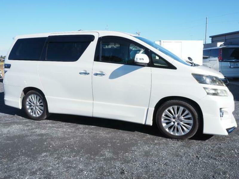 VELLFIRE-5