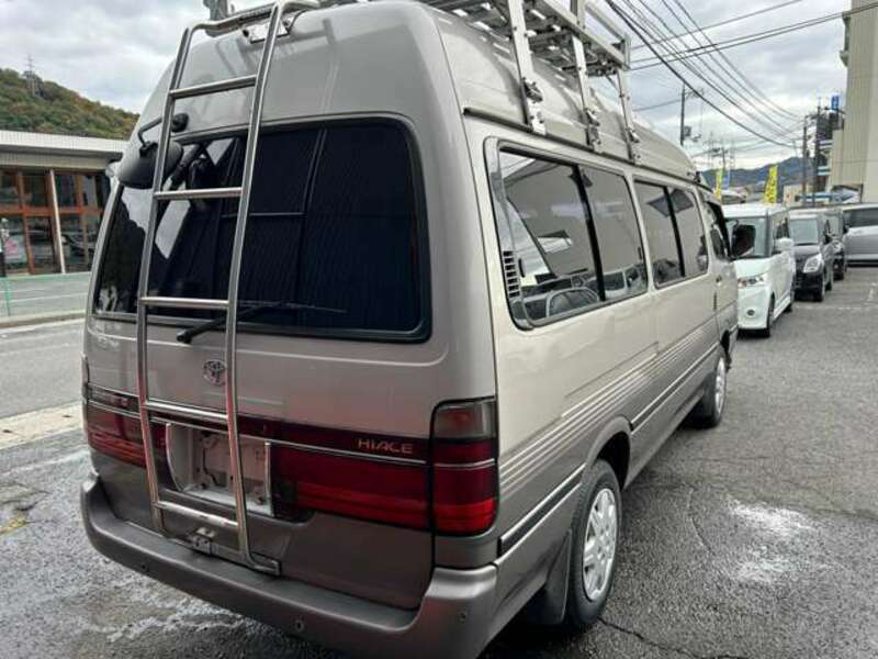 HIACE-9