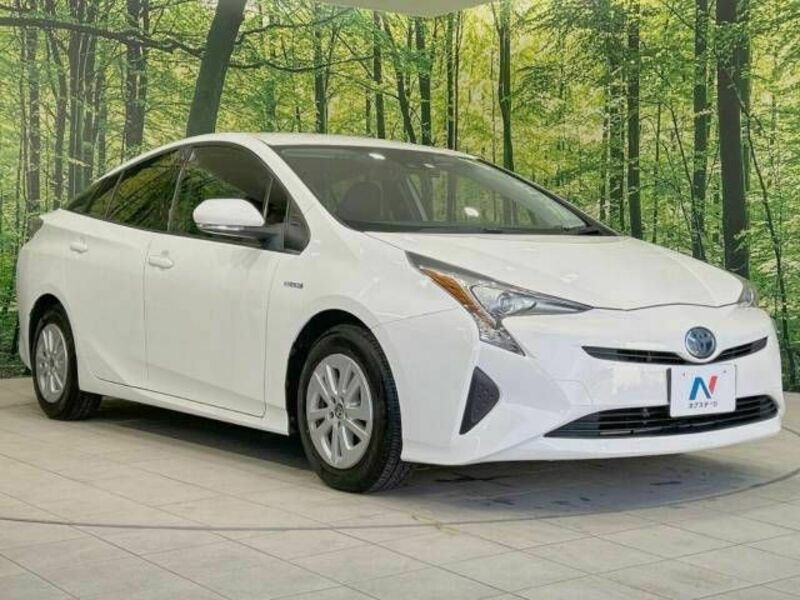 PRIUS-16