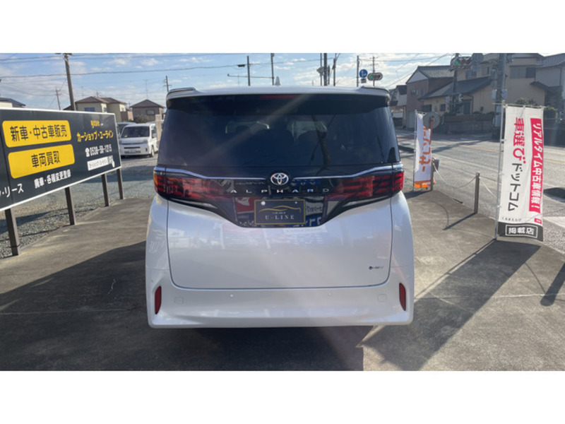 ALPHARD-4