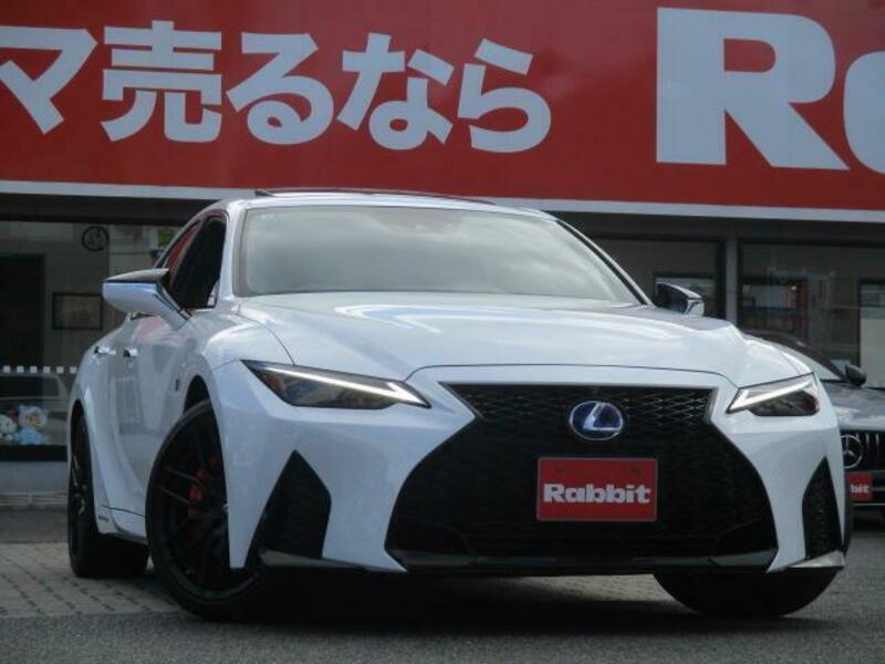 LEXUS　IS