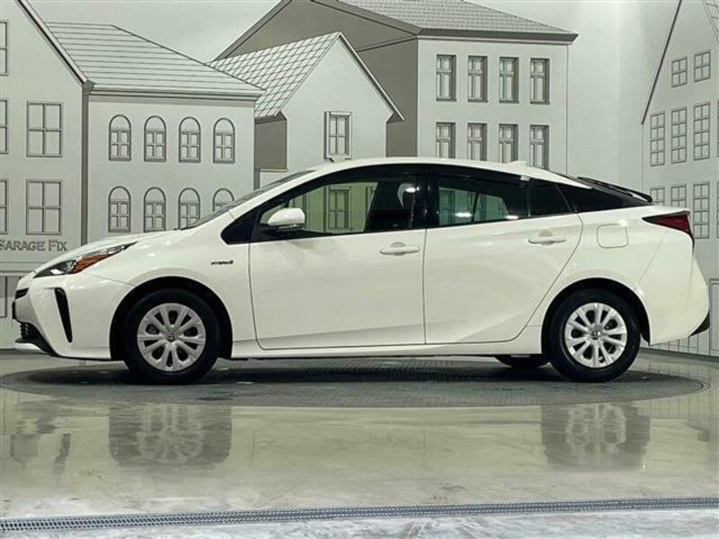 PRIUS-3