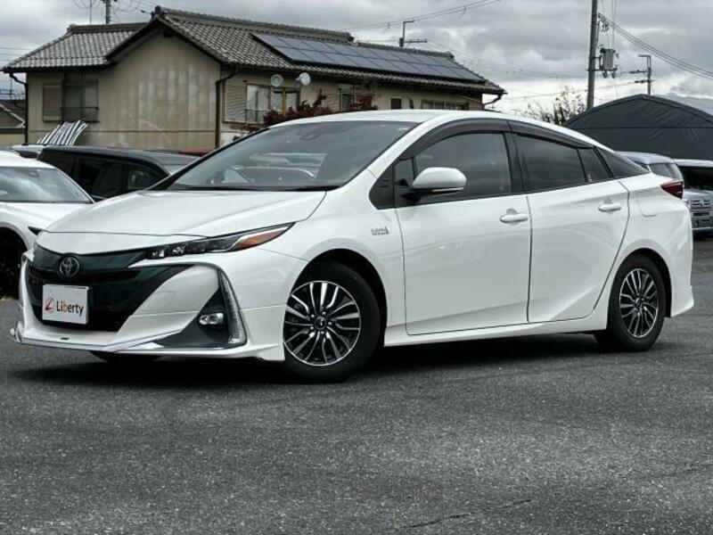 PRIUS PHV