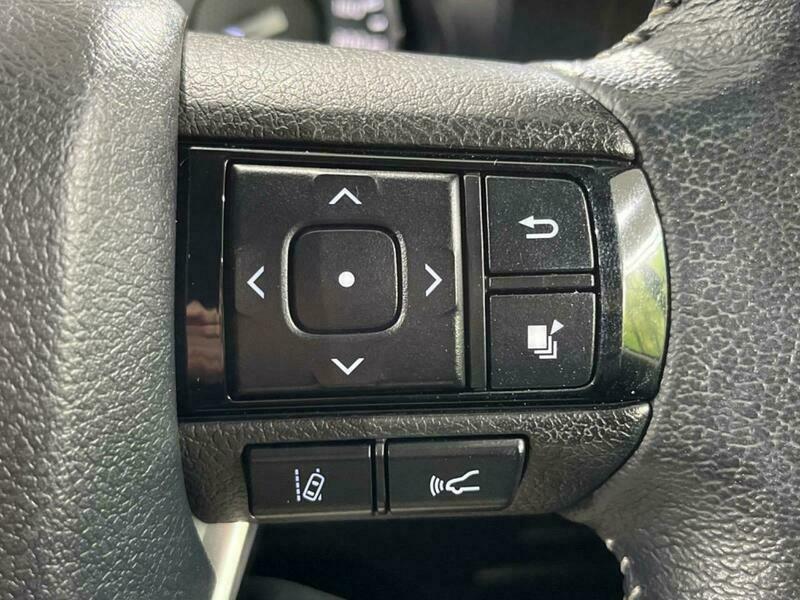 HILUX-8