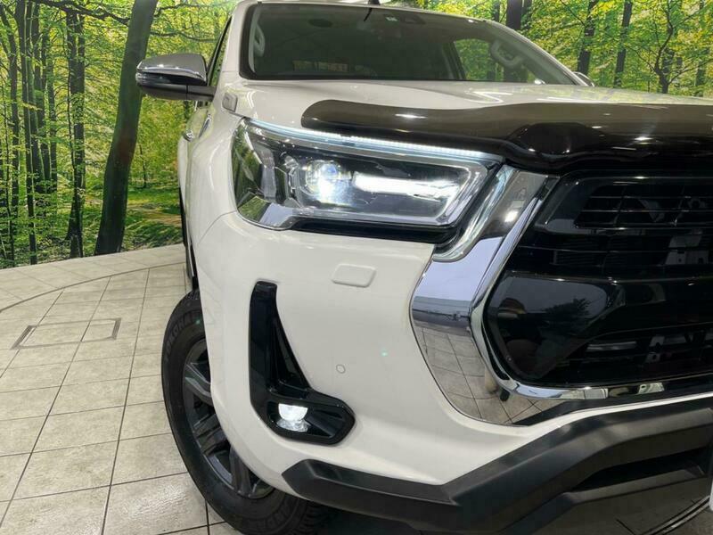 HILUX-2