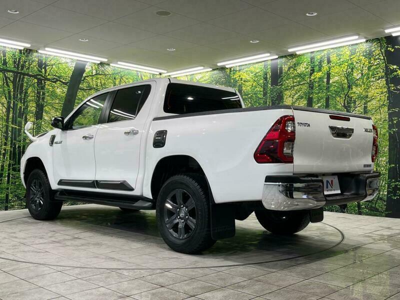 HILUX-46