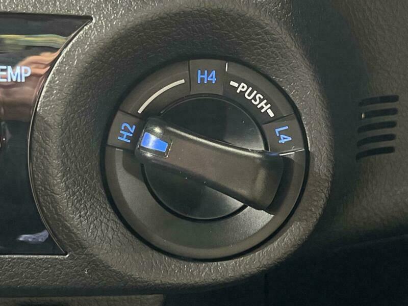 HILUX-30