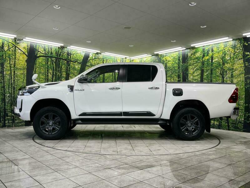 HILUX-32