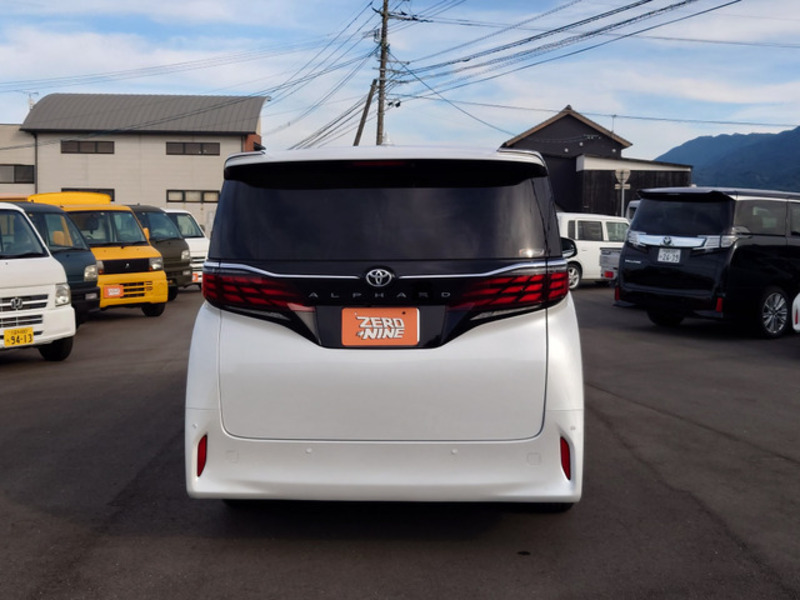 ALPHARD-6