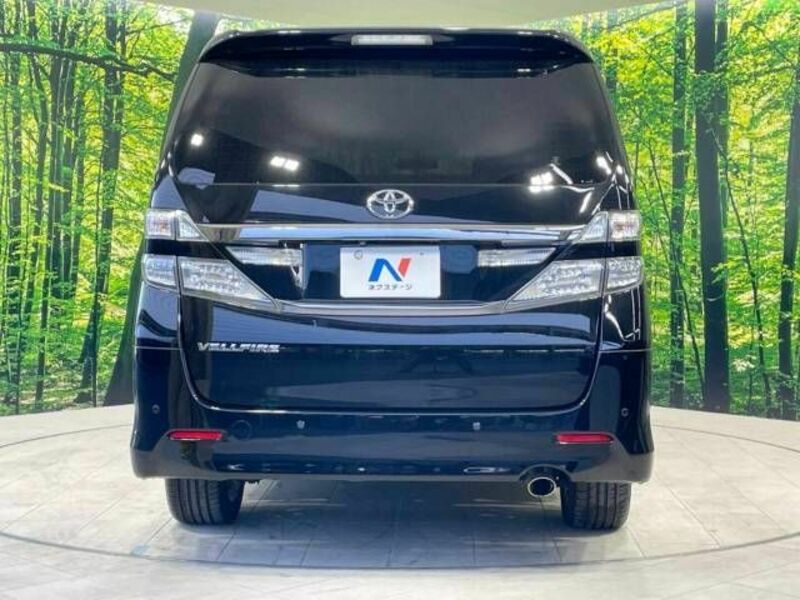 VELLFIRE-16