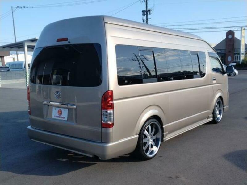 HIACE VAN-2