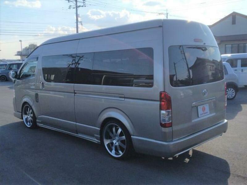 HIACE VAN-3