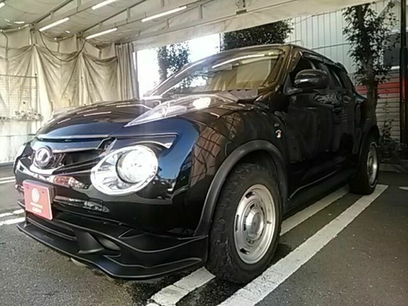 NISSAN　JUKE