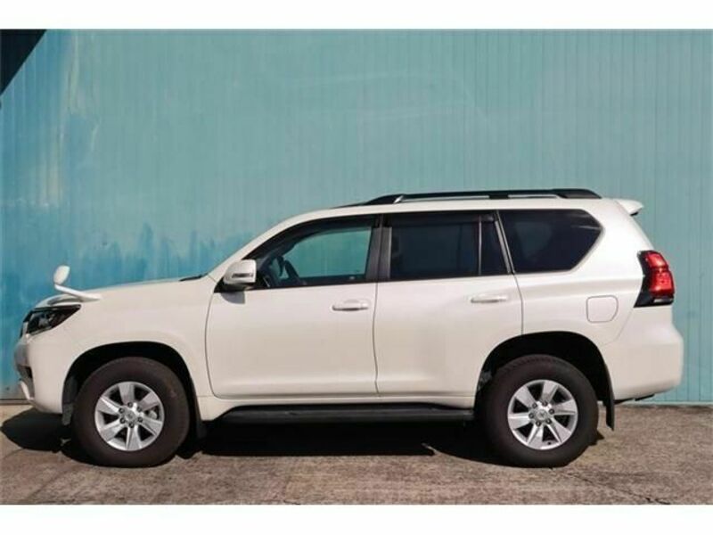 LAND CRUISER PRADO-3