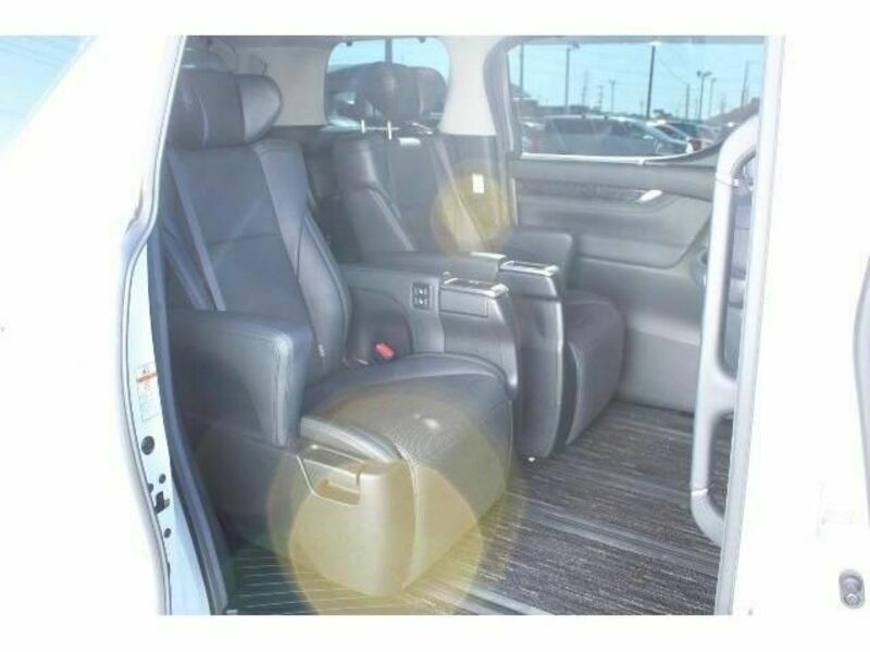 ALPHARD-14