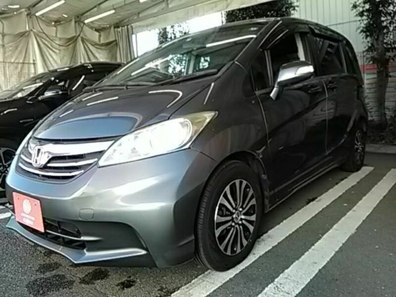 HONDA　FREED