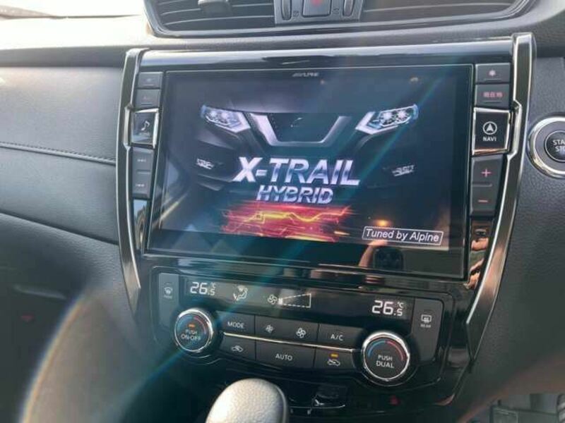 X-TRAIL-16