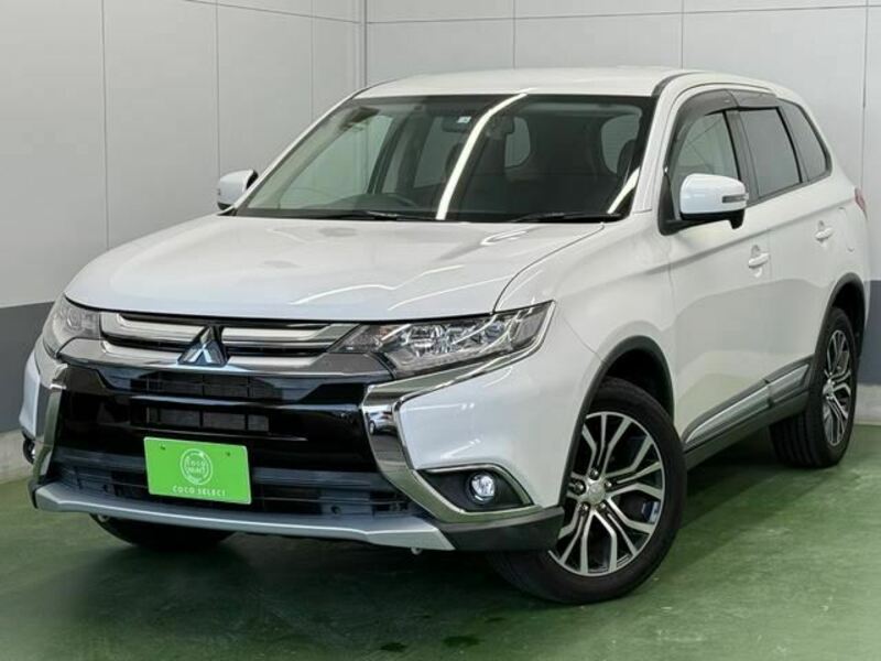 MITSUBISHI　OUTLANDER