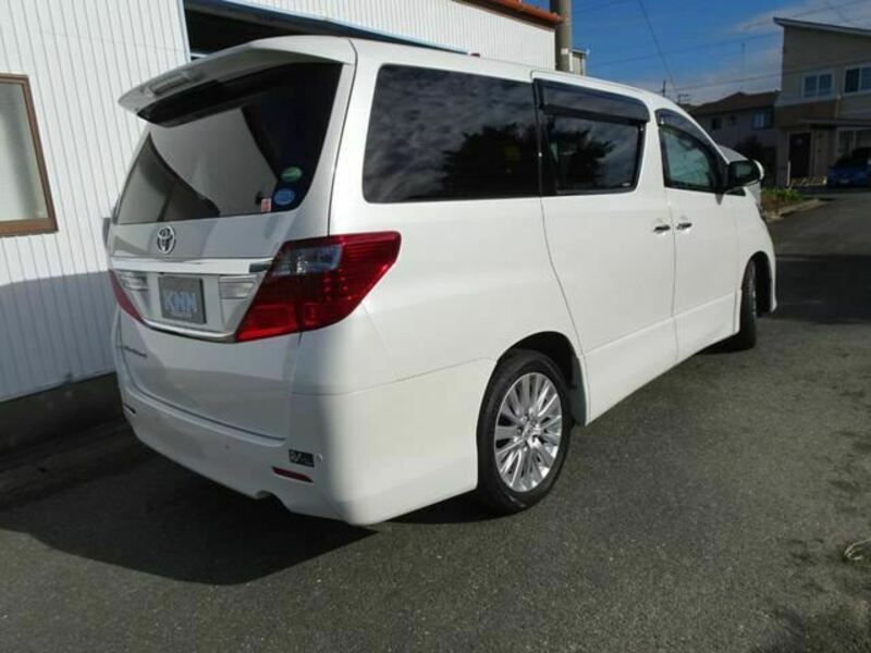 ALPHARD-26