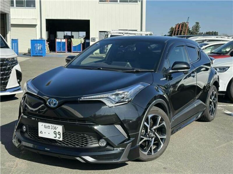 TOYOTA　C-HR