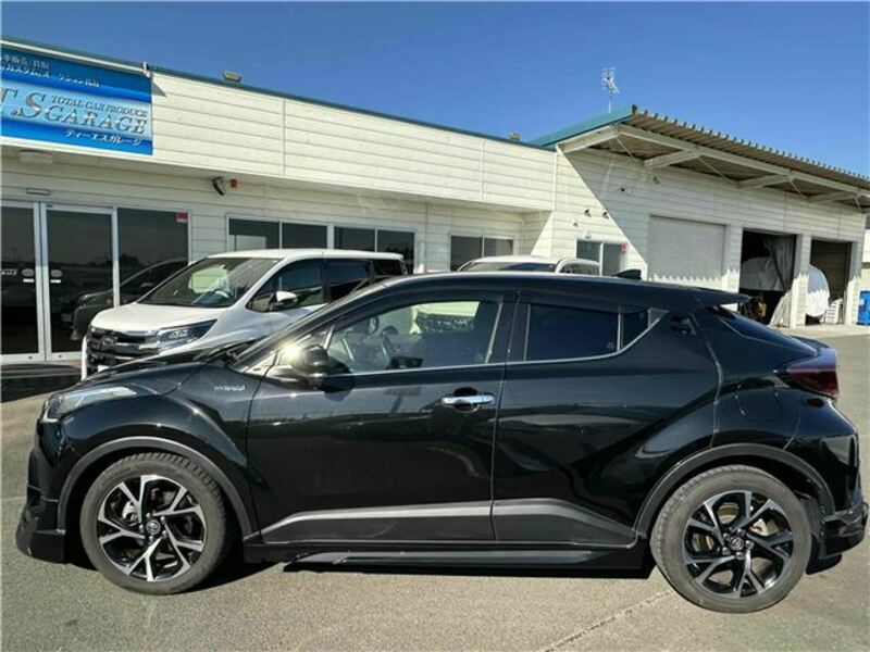 C-HR-7