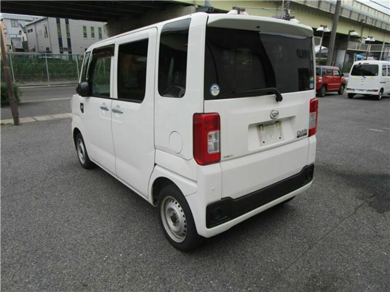 HIJET CADDIE-1